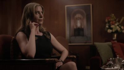 Once I confirm it's him, we'll need the trigger. - Intruders