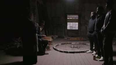 Once the circle has been created, - Ghost Brothers: Lights Out