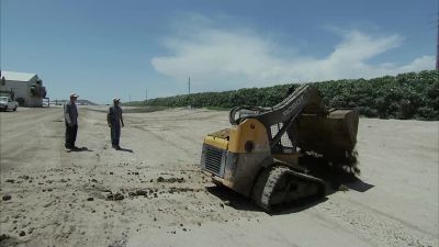 ONCE THE FIRST LOAD WAS DUMPED, - Dirty Jobs