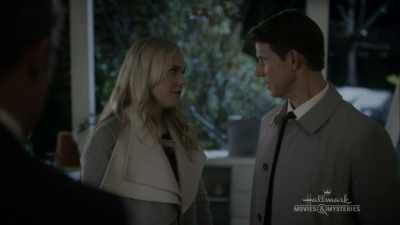 Once they're broken
up into their teams, - Signed, Sealed, Delivered: Higher Ground