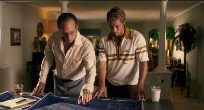 - Once we're in the crawlspace, - Finding Steve McQueen