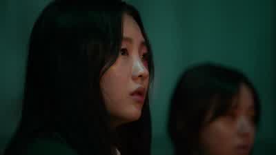 온다   뭐가? - All of Us Are Dead
