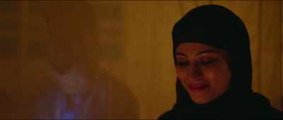 One appreciative glance is aplenty. - Karwaan