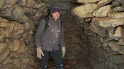 One author believes that
A celebrated chinese mariner. - Secrets of the Underground