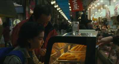 One blow with that thing
shatters any glass to bits. - Shoplifters