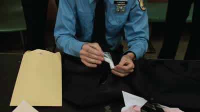 One cellophane bag I've never seen that before in my lifeThat's PCP phencyclidine Angel dustYou ever seen what this stuff does to kidsYou're looking at three to five mandatory Louis - Trading Places