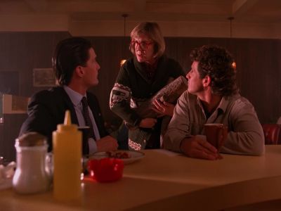 One day my log will have something to say about this - Twin Peaks