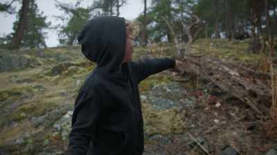One day, the tide
rose up so high - Trees and Other Entanglements