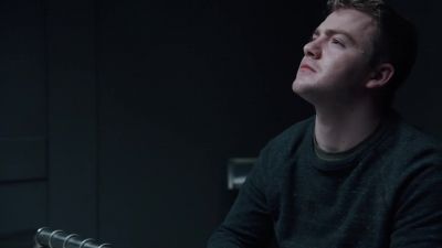 - One dead,
five injured. - FBI