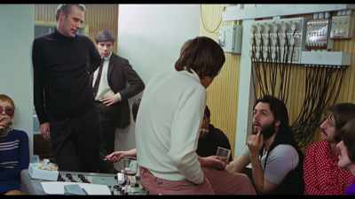- One has. One has.
- Well… - The Beatles: Get Back