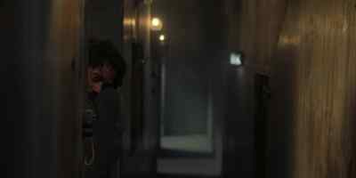 - One. Hear me?
- [DOOR BANGS] - Sniper: The Last Stand