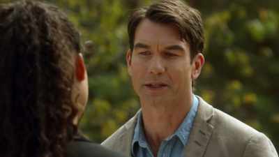 One-hour crime dramas typically
follow a five-act structure, - Carter
