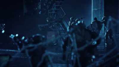 One. Last man! - SIX