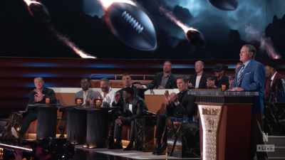 One man that it's always great to see,
Rodney Harrison. - The Roast of Tom Brady