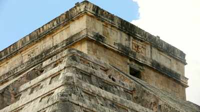 One that Mexican dive
archaeologist and National
Geographic explorer - Lost Treasures of the Maya