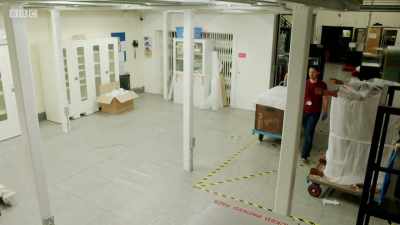 One object left on a shelf - Secrets of the Museum