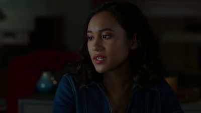 One of my moms
is having an affair - Pretty Little Liars: The Perfectionists