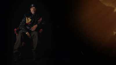 One skate, one sneaker.
That's how nice we was. - Wu-Tang Clan: Of Mics and Men