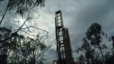 One small thing could go wrong.
If you drop an auger, - Outback Opal Hunters