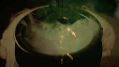 ONE SUSPECTS A WINE BASE - Lost Relics of the Knights Templar