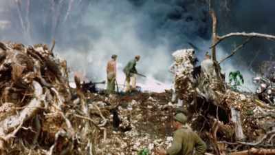 ONE TEST FLIGHT CRASHES
IN THE MIDDLE OF SEATTLE - The Pacific War in Color