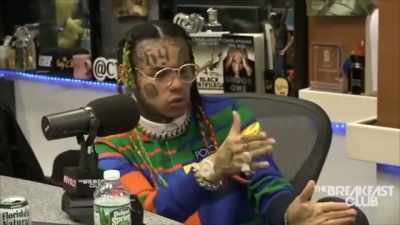 One, two, three, four, five,
six cars. - Supervillain: The Making of Tekashi 6ix9ine