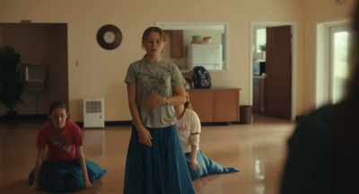 One, two, three, four,
five, six-- - The Starling Girl