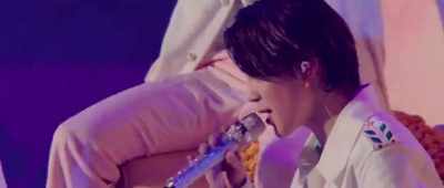 - One, two, three, hey!
- ♪ Yeah, you makin' me a boy with luv ♪ - BTS: Permission to Dance on Stage - LA