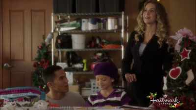 One, two, three. Keep going.
Five, six, seven. - Enchanted Christmas