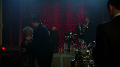 One, two, three. - Gotham