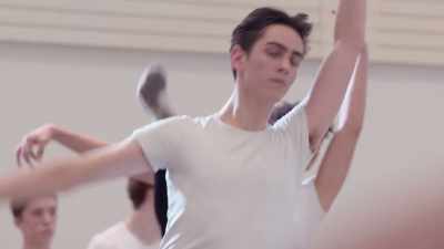 - One, two, up, up.
…three, four, - On Pointe