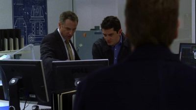 One window shows you his system files,
the other gets you outside the subnet. - 24