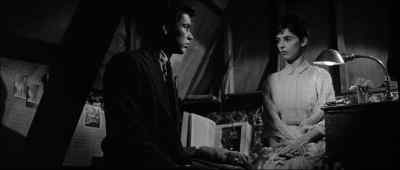Only a few of the hundreds
that try do. - The Diary of Anne Frank