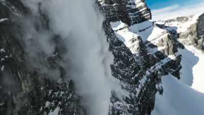 Only a racer drone camera
can follow its course. - Frozen Planet II