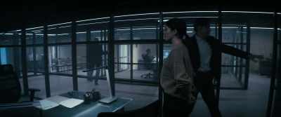 Only around 5% do that, - The Man Who Fell to Earth