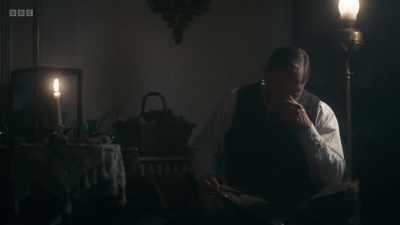 .. only to be killed by the 1918
flu pandemic. - Killing Sherlock: Lucy Worsley on the Case of Conan Doyle