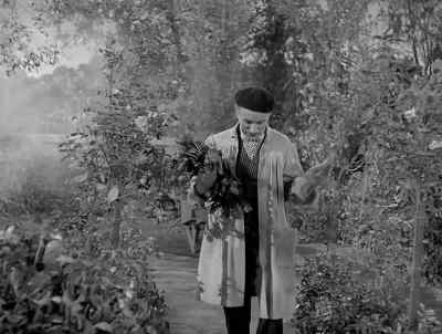 Oo-la-la! - Monsieur Verdoux