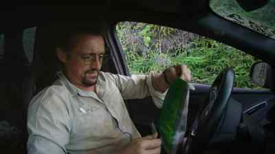 Ooh, a little,
a little tug might do it. - The Grand Tour