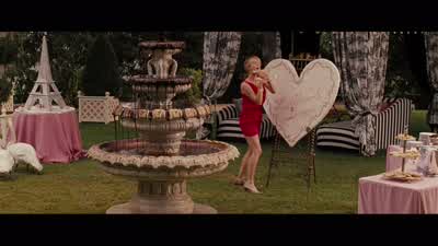 Ooh, delicious! - Bridesmaids
