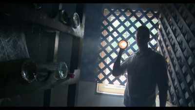 - Ooh!
[electronic crackling] - Hell House LLC III: Lake of Fire