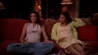 Ooh! Excuse me. It's okay. - Desperate Housewives