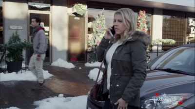 Ooh, hey, on the way back, - Finding Santa