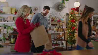 Ooh...
Hmm. - Unwrapping Christmas: Olivia's Reunion