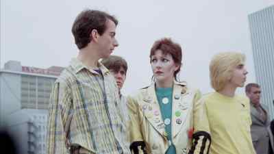 Ooh, I like
your outfit. - Student Bodies