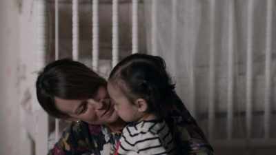 Ooh, I'm your mama.
I'm your mama. - Little Fires Everywhere
