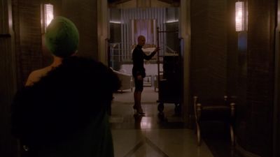 Ooh, look at that. - American Horror Story