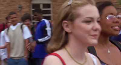 Ooh. Lookin' good, ladies. - 10 Things I Hate About You