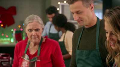 Ooh, my, my.
You're missing your candy canes. - Magical Christmas Ornaments