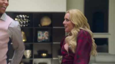 - Ooh, ooh!
- ♪ To be real ♪ - AJ and the Queen
