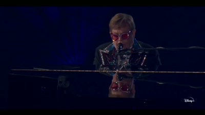 ♪ Ooh ♪ - Elton John Live: Farewell from Dodger Stadium